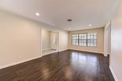 9611 Greenwillow Street, Houston, TX 77096 - Photo 13