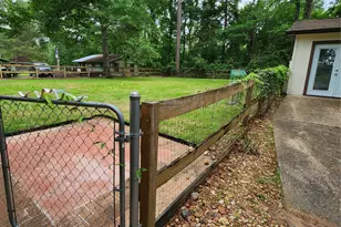 13279 Southshore Dr, Conroe, TX 77304 - Photo 5