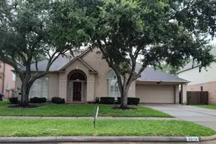 3010 Ravensport Dr, Pearland, TX 77584 - Photo 1