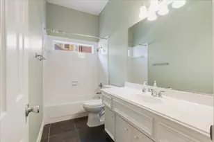 3010 Ravensport Dr, Pearland, TX 77584 - Photo 25