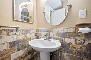2700 Bellefontaine St, Houston, TX 77025 - Photo 19