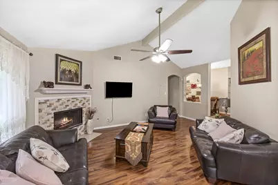 6527 Harcourt Bridge Drive, Houston, TX 77084 - Photo 9