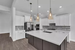 2215 Carrol Crk Dr, Richmond, TX 77469 - Photo 11