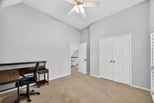 2125 Shaly Breeze Ln, League City, TX 77573 - Photo 37