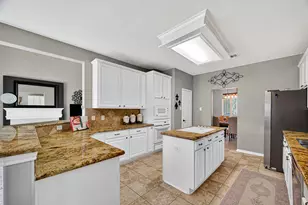 2125 Shaly Breeze Ln, League City, TX 77573 - Photo 15