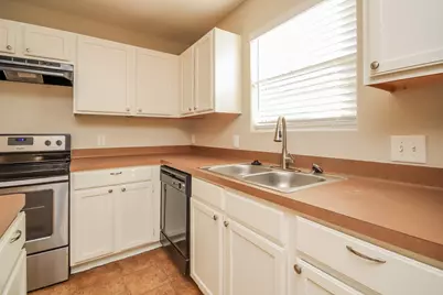 2655 Cyrus Hill Drive, Katy, TX 77449 - Photo 7