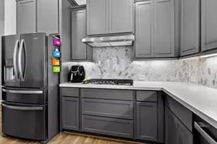 21615 Angelina Bay Dr, Cypress, TX 77433 - Photo 5