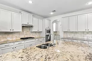 3020 Rocky Canyon Dr, Pearland, TX 77584 - Photo 13