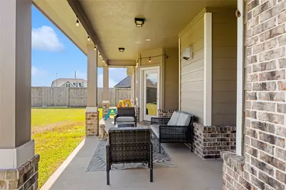 14306 Meadowlands Drive, Mont Belvieu, TX 77523 - Photo 45