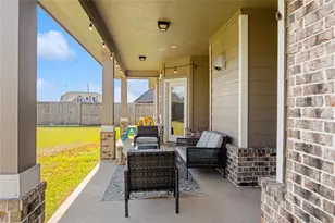14306 Meadowlands Dr, Mont Belvieu, TX 77523 - Photo 45