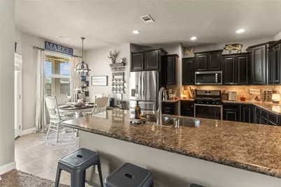 14306 Meadowlands Drive, Mont Belvieu, TX 77523 - Photo 11