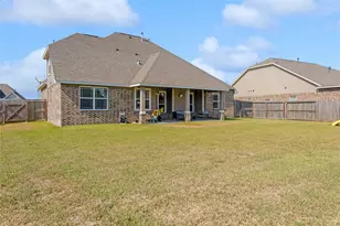 14306 Meadowlands Dr, Mont Belvieu, TX 77523 - Photo 41