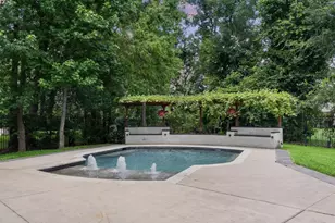 8130 Beckett Creek Ln, Humble, TX 77396 - Photo 11