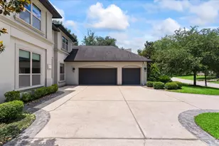 8130 Beckett Creek Ln, Humble, TX 77396 - Photo 3
