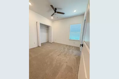 866 Rachel Street #Unit  E, Houston, TX 77091 - Photo 5