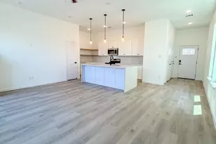 866 Rachel St, Houston, TX 77091 - Photo 3