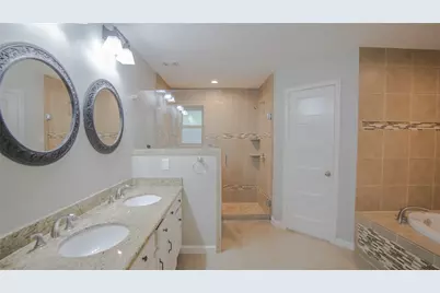 3406 Deerwood Lane, Missouri City, TX 77459 - Photo 19