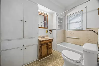 1013 Key Street, Houston, TX 77009 - Photo 9