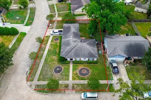 9014 Langfield Rd, Houston, TX 77040 - Photo 35