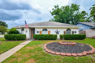 9014 Langfield Rd, Houston, TX 77040 - Photo 3