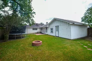 9014 Langfield Rd, Houston, TX 77040 - Photo 33