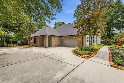 13249 Autumn Ash Drive, Conroe, TX 77302 - Photo 3