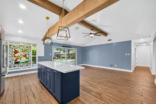 10711 Braewick Dr, Houston, TX 77096 - Photo 9