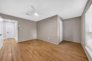 10711 Braewick Dr, Houston, TX 77096 - Photo 37