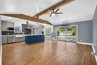 10711 Braewick Drive, Houston, TX 77096 - Photo 23