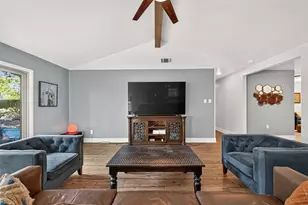 10711 Braewick Dr, Houston, TX 77096 - Photo 15