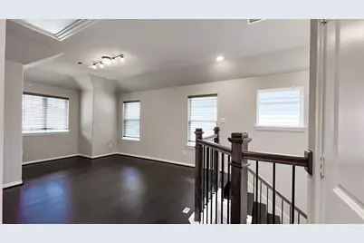 732 Lake Lacosta Drive, Katy, TX 77493 - Photo 17