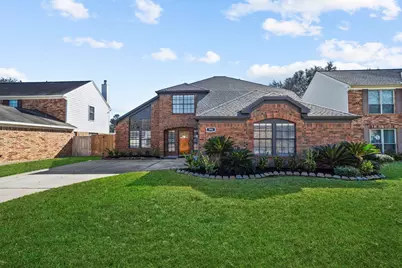 1911 Victoria Garden Drive, Richmond, TX 77406 - Photo 1