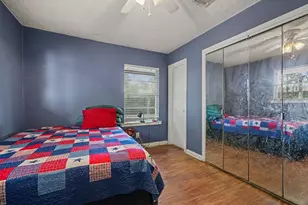 2917 48th St, Dickinson, TX 77539 - Photo 15