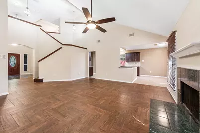 1835 Taylor Creek Drive, Fresno, TX 77545 - Photo 9