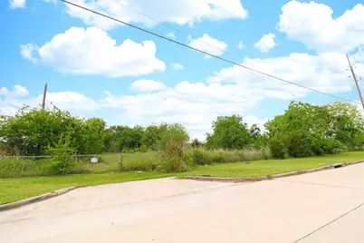 2625 Hillhouse Road, Pearland, TX 77584 - Photo 13