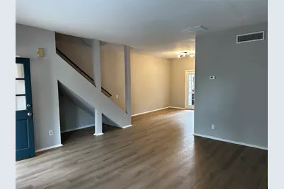11710 Southlake Drive #12, Houston, TX 77077 - Photo 3