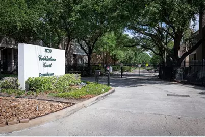 11710 Southlake Drive #12, Houston, TX 77077 - Photo 21