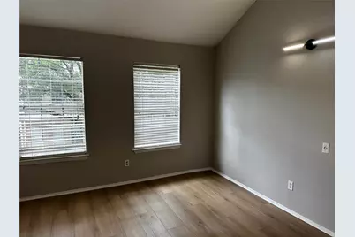 11710 Southlake Drive #12, Houston, TX 77077 - Photo 15