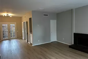 11710 Southlake Dr, Houston, TX 77077 - Photo 1