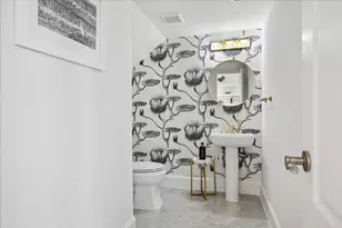 1923 Elmen St, Houston, TX 77019 - Photo 19