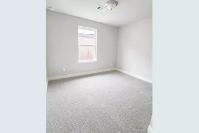 2031 Emerald Lake Trail, Dayton, TX 77535 - Photo 9