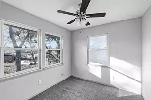 702 E Meyer Rd, Seabrook, TX 77586 - Photo 25