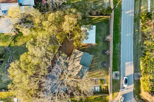 702 E Meyer Rd, Seabrook, TX 77586 - Photo 33