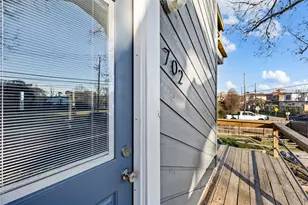 702 E Meyer Rd, Seabrook, TX 77586 - Photo 13