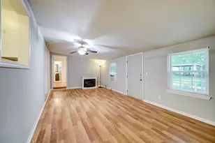 9193 Lucille Ln, Conroe, TX 77384 - Photo 19