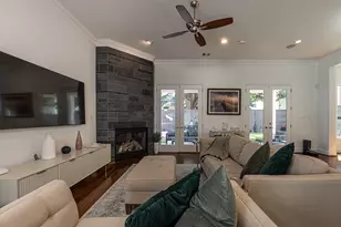 1409 Indiana St, Houston, TX 77006 - Photo 15