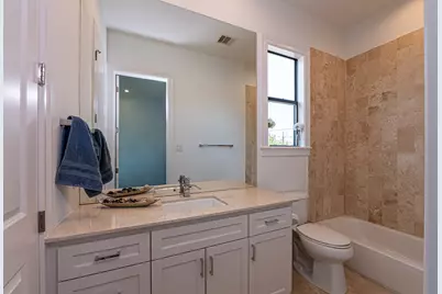 1409 Indiana Street, Houston, TX 77006 - Photo 29