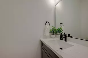 2726 Anita St, Houston, TX 77004 - Photo 15