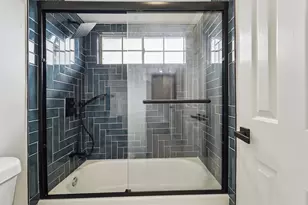 1808 N Mission Cir, Friendswood, TX 77546 - Photo 23