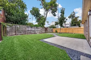 1302 Shearn St, Houston, TX 77007 - Photo 27